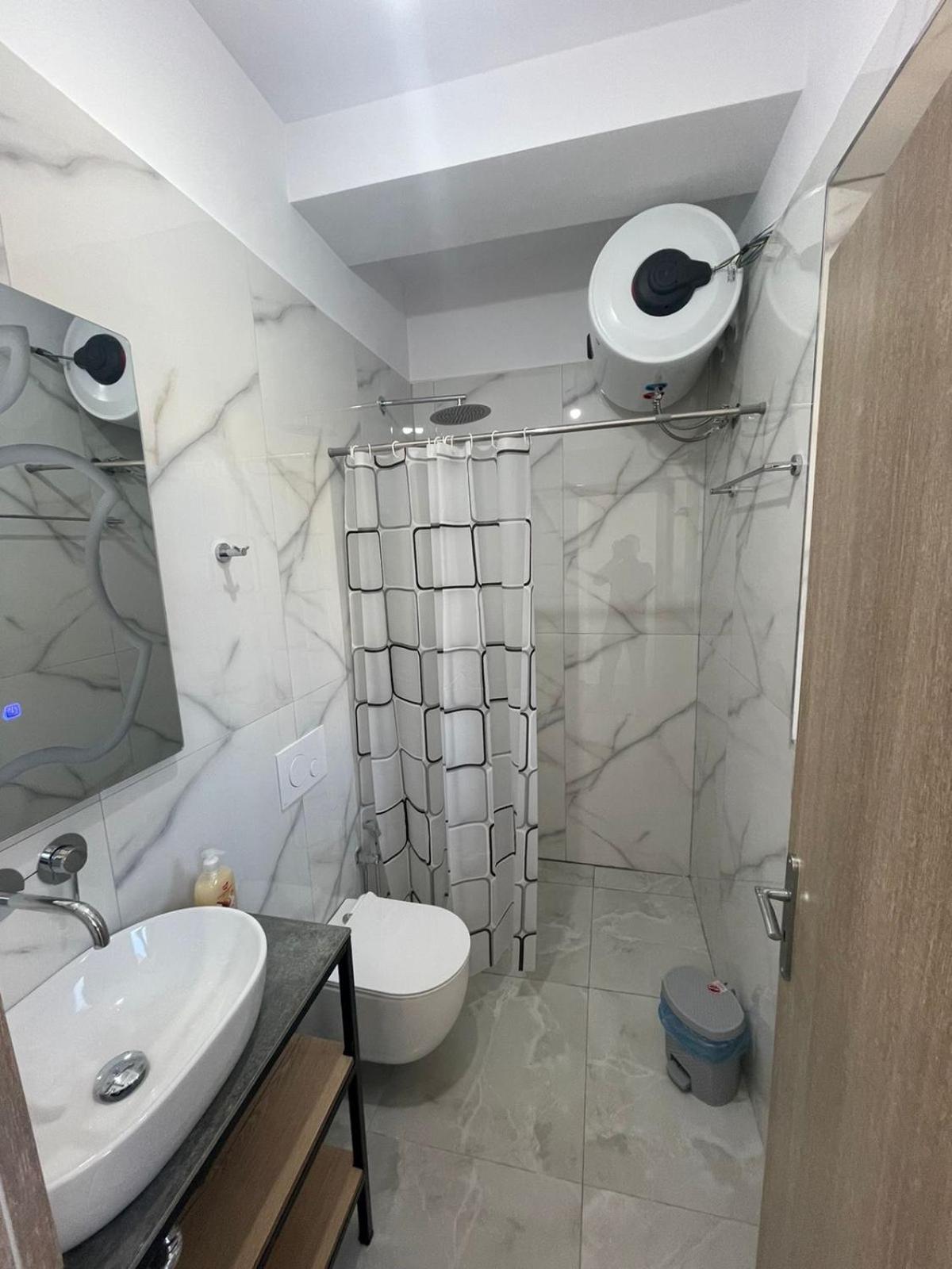 Vanesa Rooms Sarandë エクステリア 写真