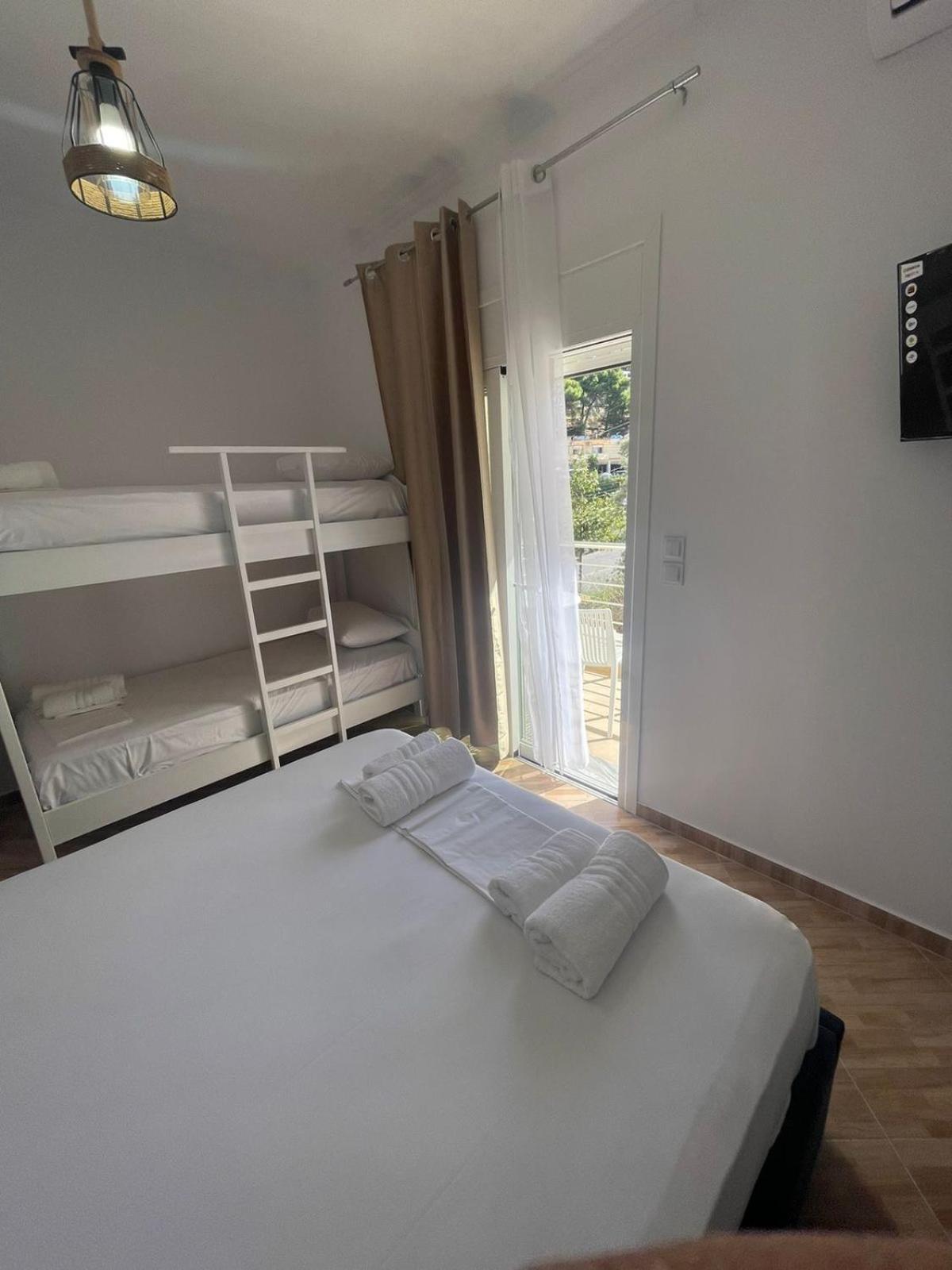 Vanesa Rooms Sarandë エクステリア 写真